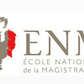 学校logo